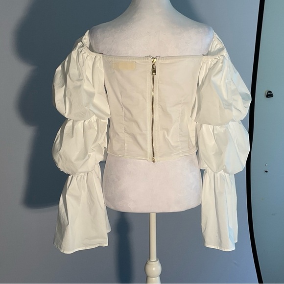 Lizette Collection Medium Ivory Low Cut Corset Blouse with Tiered Bishop Sleeves - Picture 11 of 16